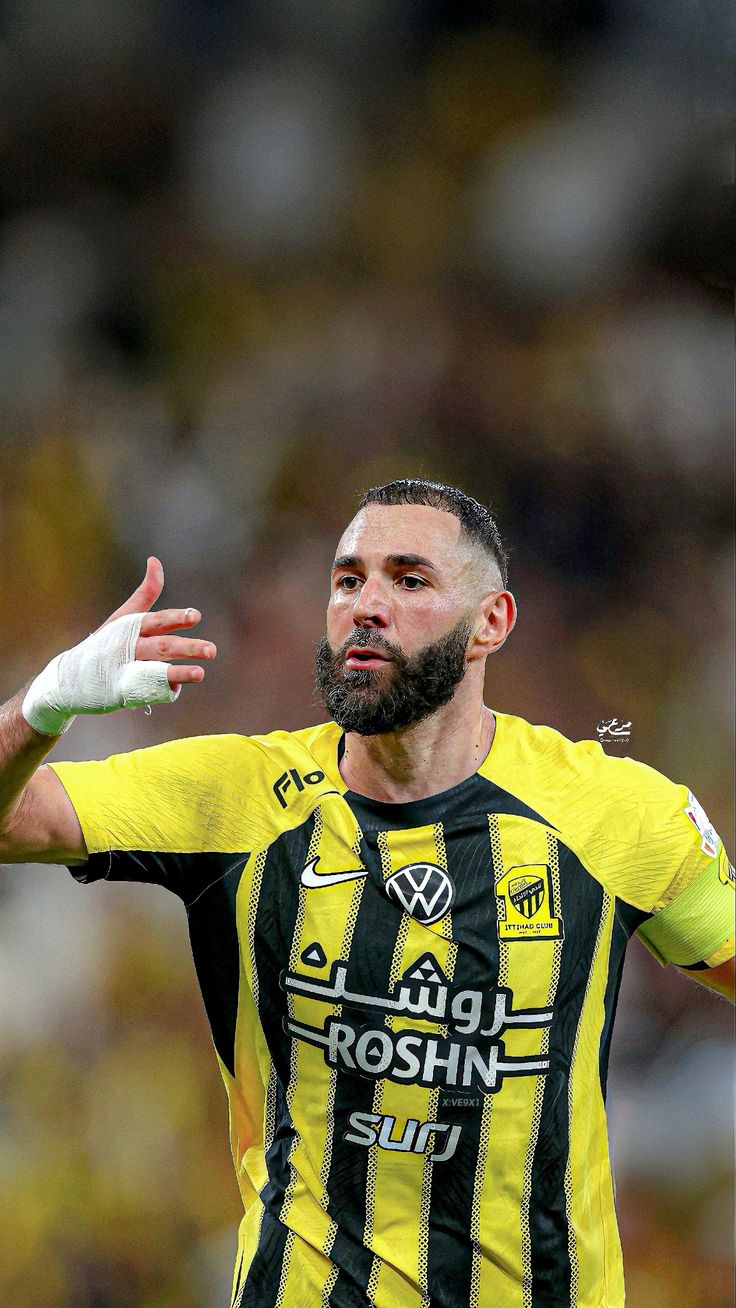 95c4a3443edaea080cc25072334ebda1