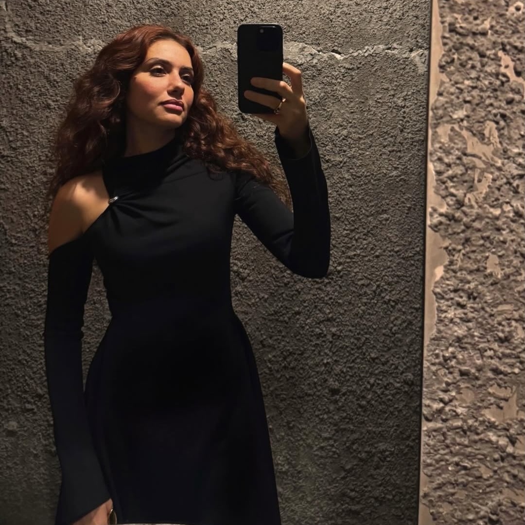 Screenshot_20251222_195216_com.instagram.android_edit_39631858067389