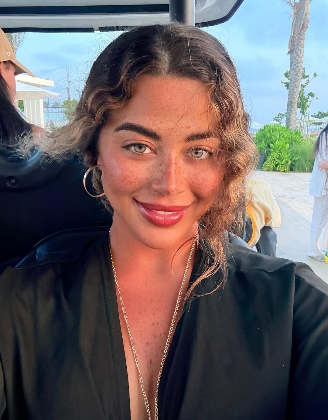 SnapInsta.to_539848497_18012456425784239_2117628024006778305_n